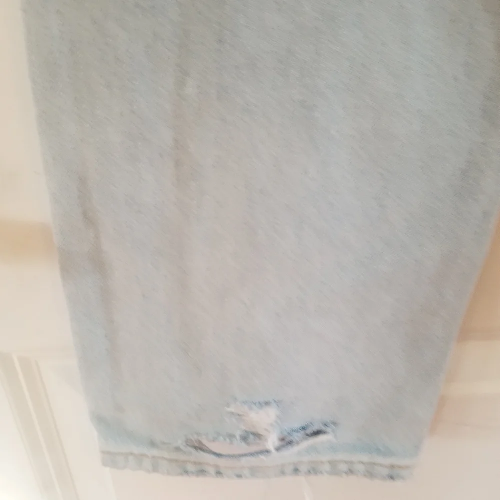 Lovers + Friends Reece High Rise Rigid Slim Straight Jean Button Fly size 26 - Picture 10 of 10